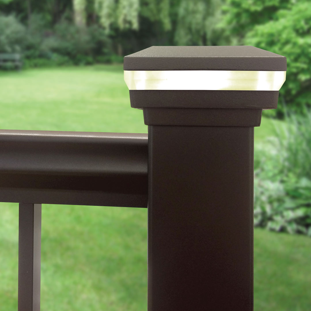 Williams Railing LED Post Cap Perimeter Light 